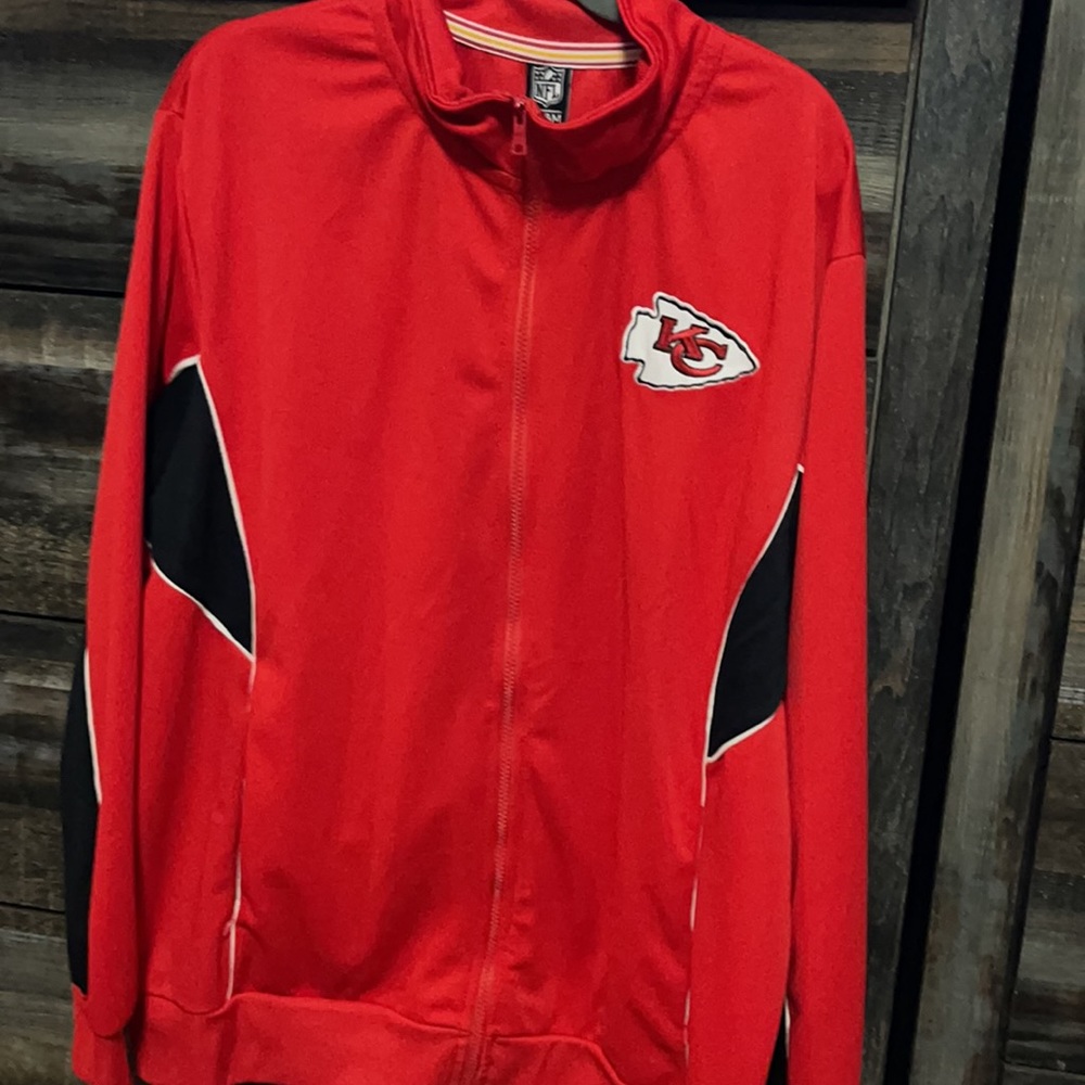 New - Picture 2 of 2